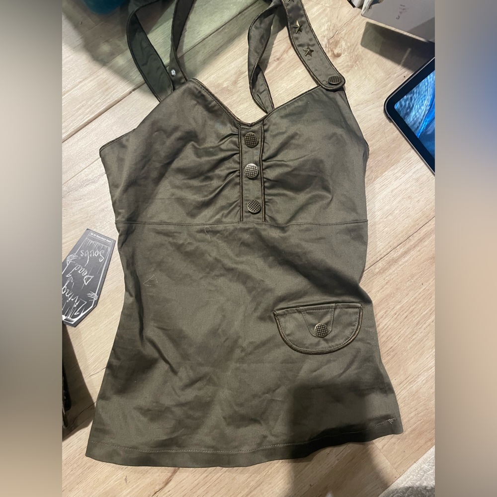 green army top small nwt
